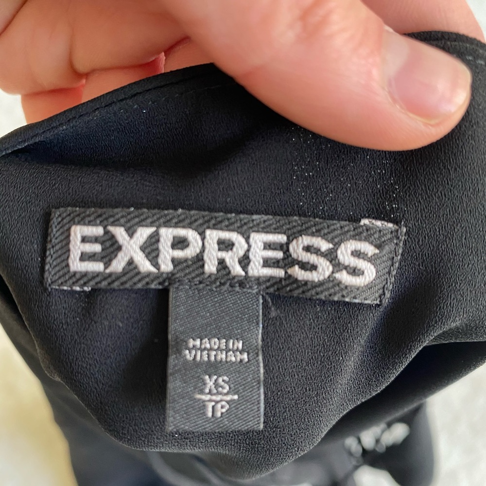 Express Top - Picture 2 of 2